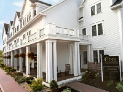 OneSixtyFive, the Inn on Park Row Hotels in Brunswick