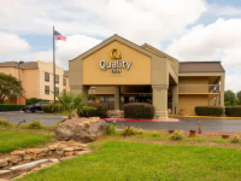 Quality Inn Monroe Hotels in Monroe