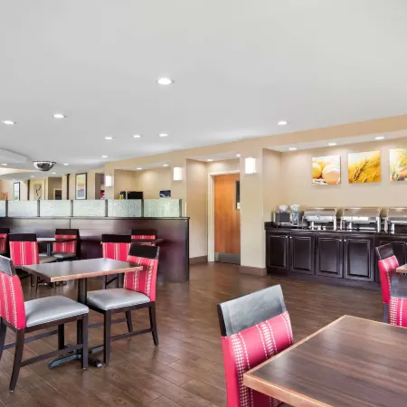 Comfort Suites