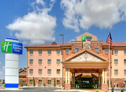 Holiday Inn Express & Suites LAS CRUCES by IHG