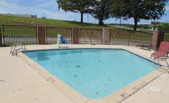Super 8 by Wyndham Sapulpa/Tulsa Area