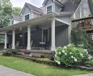 The Sage Cottage فنادق في Adairsville