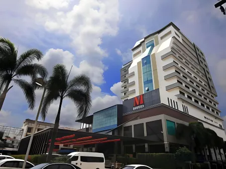 M Hotel Danok