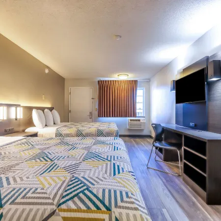 Motel 6 Portland, or – Southeast Отели рядом с достопримечательностью «Маунт Табор Парк»