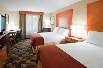 Holiday Inn Express & Suites Bainbridge Hotels near Garden Center at The Home Depot