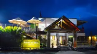 Airport Ace Hotel