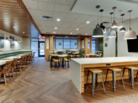 フェアフィールド イン & スイーツ バイ マリオット・アシュビル ウィーバーヴル ウィーヴァーヴィルのホテル