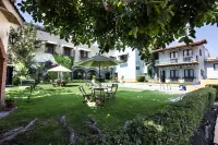 Hotel la Plaza de Tequisquiapan Отели в г. 