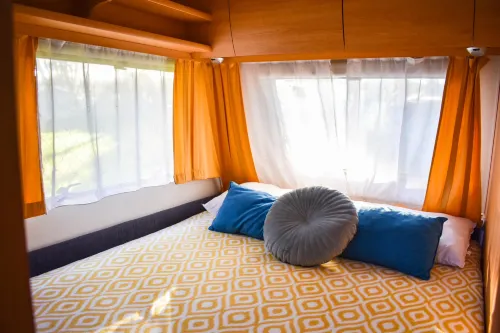 Caravan near the sea 4