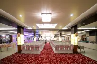 The Golden Apple Hotels in Lucknow