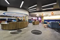 代頓胡伯高地希爾頓Tru飯店 - 停車場