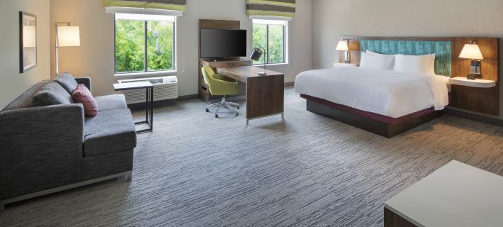 Hampton Inn & Suites d'Iberville Biloxi Hotels in Harrison County