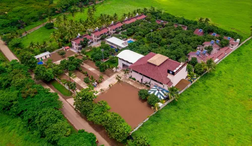 Freesia Resort by Express Inn