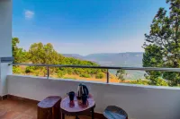 Harmony Palace - Mountain view