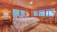 Eagles Nest Lodge- The Perfect Mountain Getaway - 4-Star