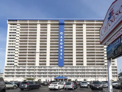 STUNNNG OCEAN FRONT CAROUSEL RESORT CONDO