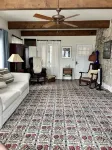 American House 1854- Pocket City Penthouse, 2 Bedrooms, Full Kitchen & Dining