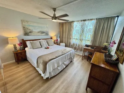 Direct Oceanfront Mauna Loa Shores  #508   New Remodel next to Beach Park