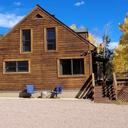 ^^PeakViewCabin, Amazing Views w/ Hot Tub 5 min from town-Peaceful and QUIET