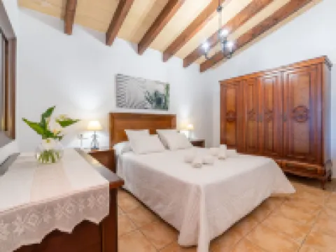 Son Catlar Hotels in Inca