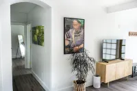 The Manzanita Cottage