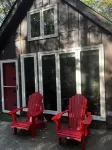 Rising Fawn Barn Guesthouse in the Woods on Lookout Mountain GA.