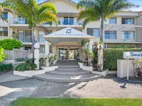 Miami Beachside Holiday Apartments Hotels near Miami Marketta