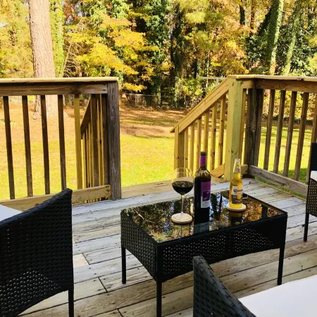 Pleasant Experience in this City Ranch - Downtown Cary
