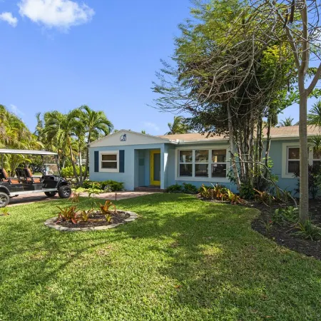 Have fun with the whole family at this beautiful Florida home.