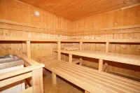 Holiday apartment Staffelberg with sauna and swimming pool