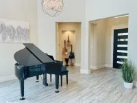 Eagles' View Retreat! Family-sized home in Texas countryside with stunning views