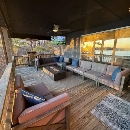 Blue Cottage at Sunset Cove, Bunk room 2 story dock! Best views!