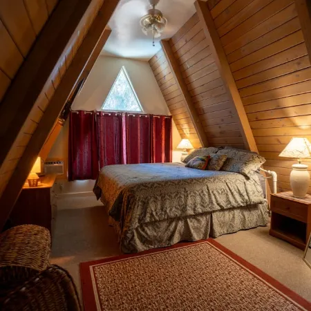 The Chalet at Agency Lake