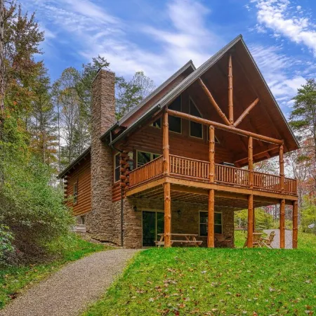 Christine’s Chalet at Trickle Creek in Hocking Hills