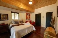 Peaceful getaway at a beautiful cabin in the NC mountains!!!