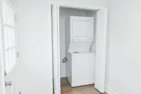 Charming 2-bedroom house with AC and WiFi in enjoyable China Grove