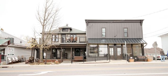Wurthmann House Unit #3Your Home Away From Home Hotels in Holmes County