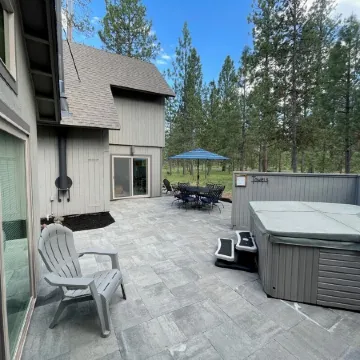 10 Star Retreat! Hot Tub/Bonus Room/Loft/AC/Sharc/Bikes & Fully Remodeled Fun!