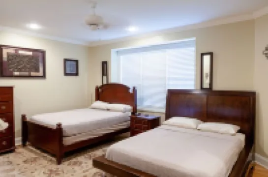 Pinehurst Vacation House w/ pool 9) beds