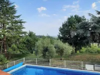 Charming gîte with view, private spa and swimming pool Hôtels à : Monfaucon