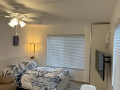 New! Studio close to the beach! Hotels in Boynton Beach