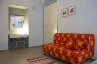 Monacada Houses at the Four Songs