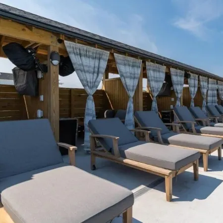 “2 Impulsive” Luxury Condo Steps from the Beach in the Beach Club at Whalehead