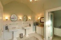 LUXURY BEACHFRONT ESTATE - Private Heated Pool
