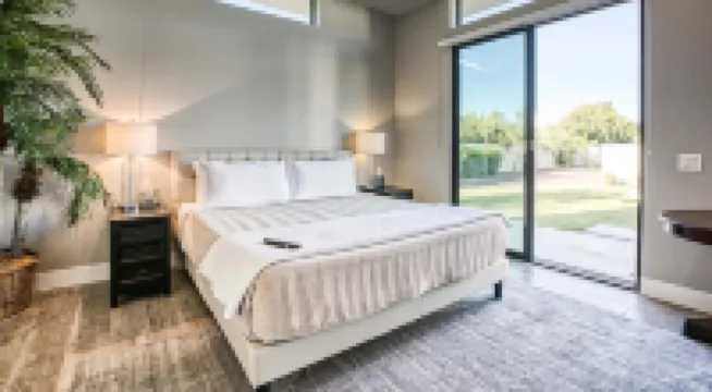 Scottsdale Sanctuary – Private Villa with Pool, Casita & Rooftop Views 天堂谷酒店