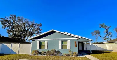 New Chic Villa - No cleaning fee - Hotels near Gibsonia Flowers