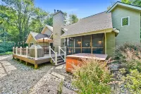 Family Vacation with Decorated Modern Comfort Kalahari Waterpark Resort Convention Center附近的飯店