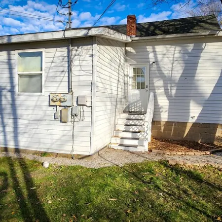 Vibrant 2 Bed Located Downtown/ Closing to Soaring Eagle/CMU