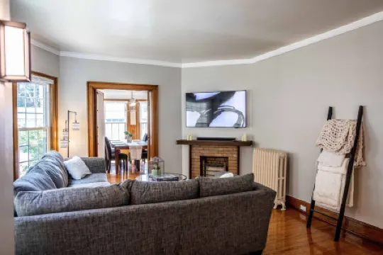 Beautiful Home for the Whole Family! Prime location for experiencing Buffalo!