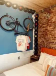 Hidden Station. 2 bedroom pet friendly apartment in the heart of Horse Cave Ky.